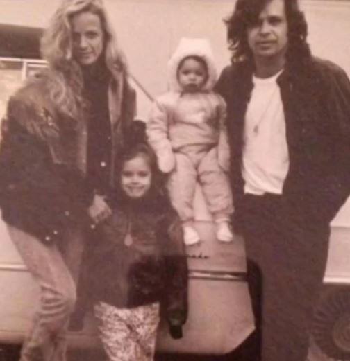 Victoria Granucci with her ex-husband John Mellencamp and children